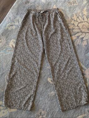 Umgee Black and Beige Wide Leg Pants